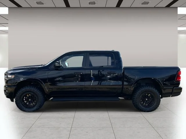 New 2026 Diamond Black Crystal Pearl-Coat Exterior Paint RAM Big Horn/Lone Star image 8