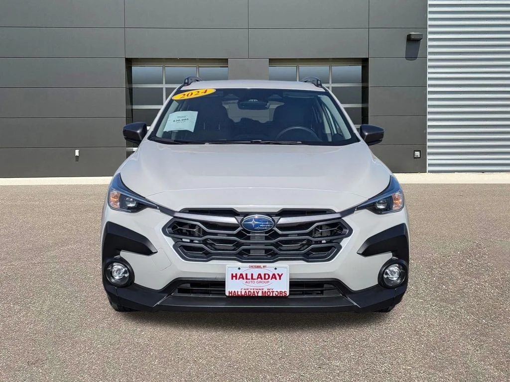 Used 2024 Crystal White Pearl Subaru Premium image 2