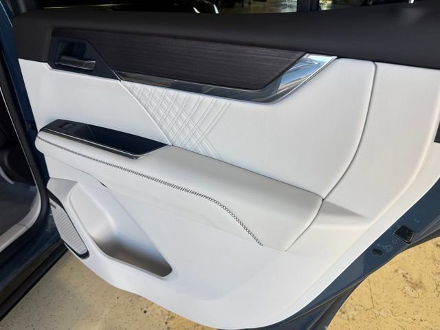 2026 GMC Acadia Denali - Photo 40