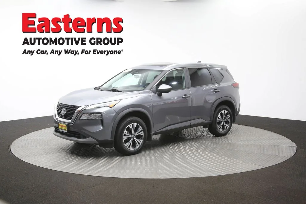 Used 2023 Gray Nissan SV image 57