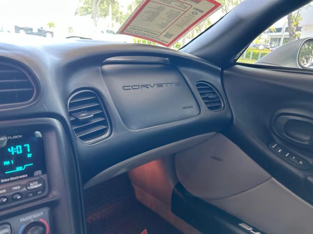 Used 2000 Silver Chevrolet Base image 38