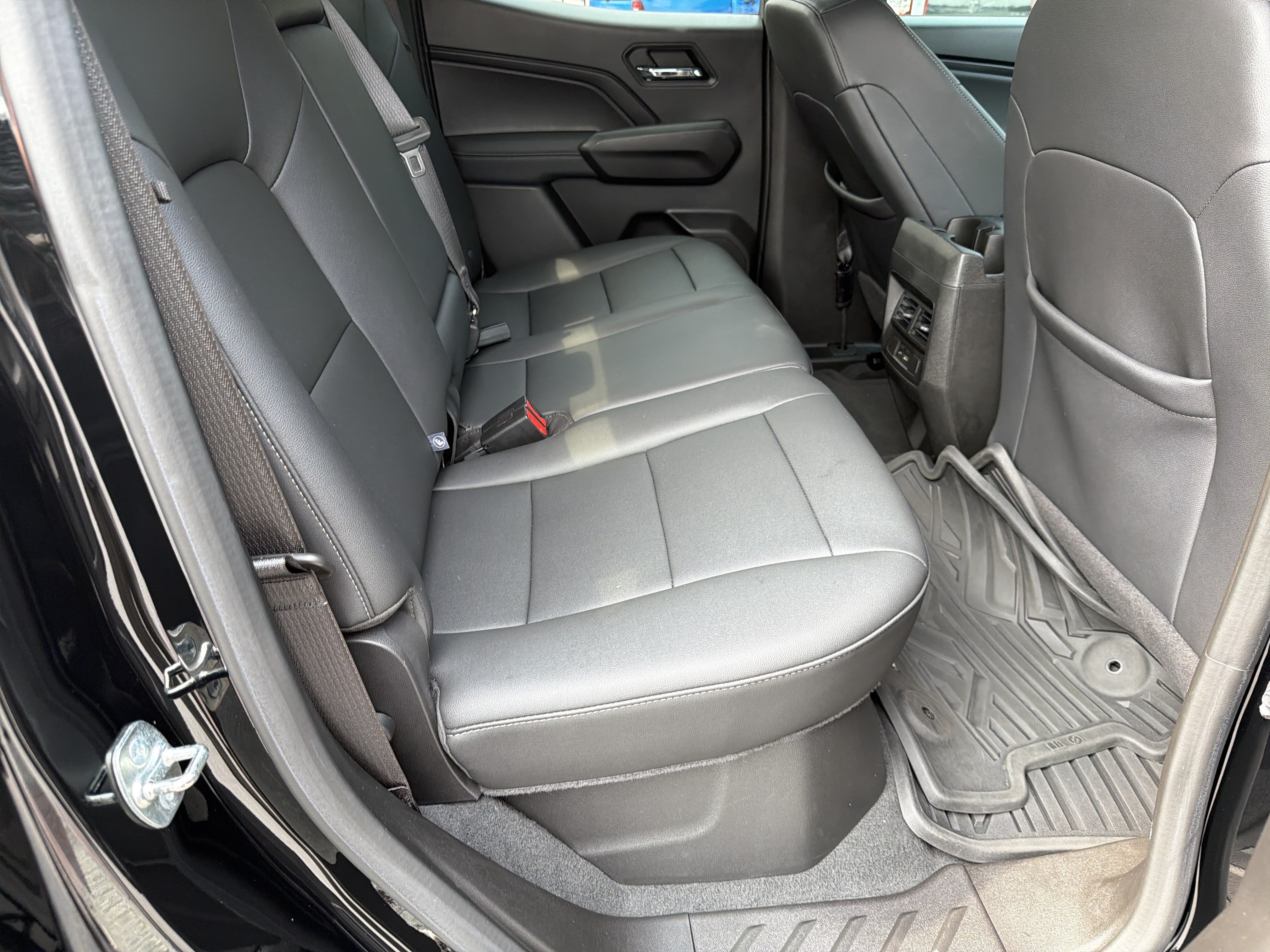 Used 2024 Black Chevrolet 2WD LT image 18