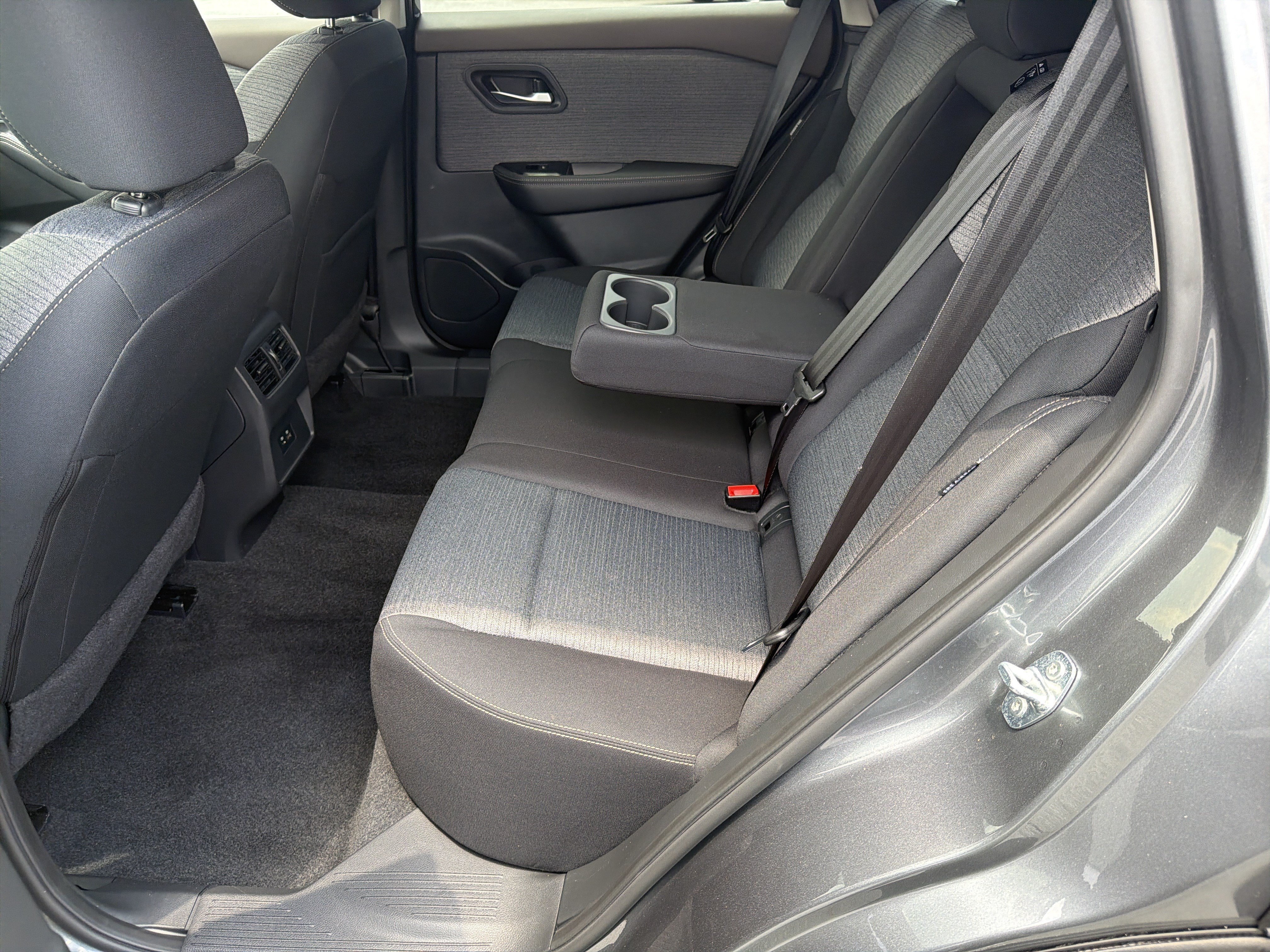 Used 2023 Gun Metallic Nissan SV image 24