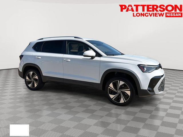 Pre-Owned 2025 Volkswagen Taos SE