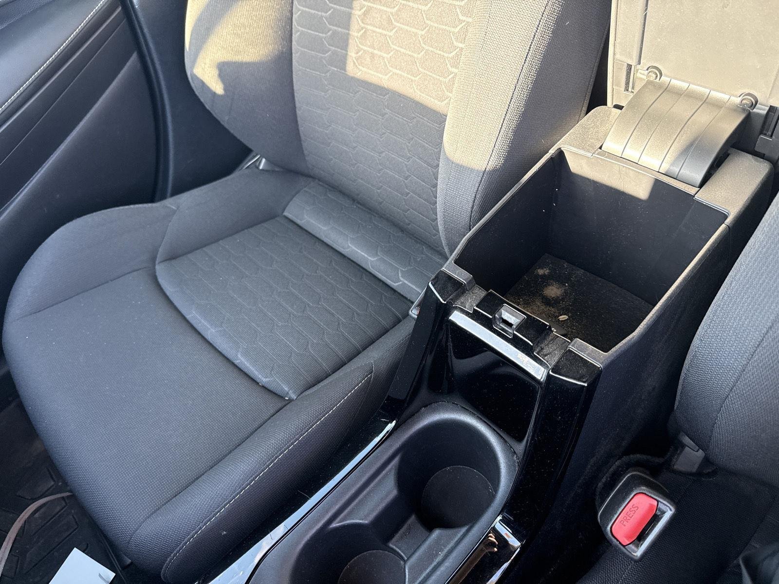 Used 2019 Classic Silver Metallic Toyota SE image 15