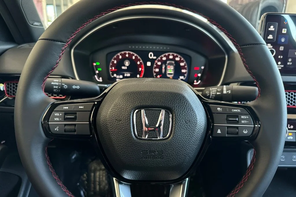New 2026 Rallye Red Honda  image 23