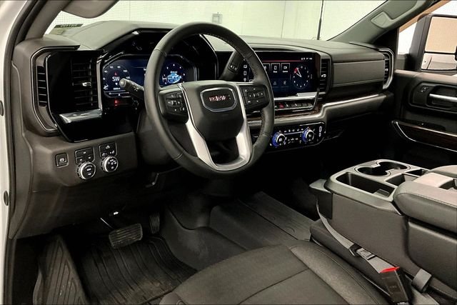 2024 GMC Sierra 3500HD SLE - Photo 17