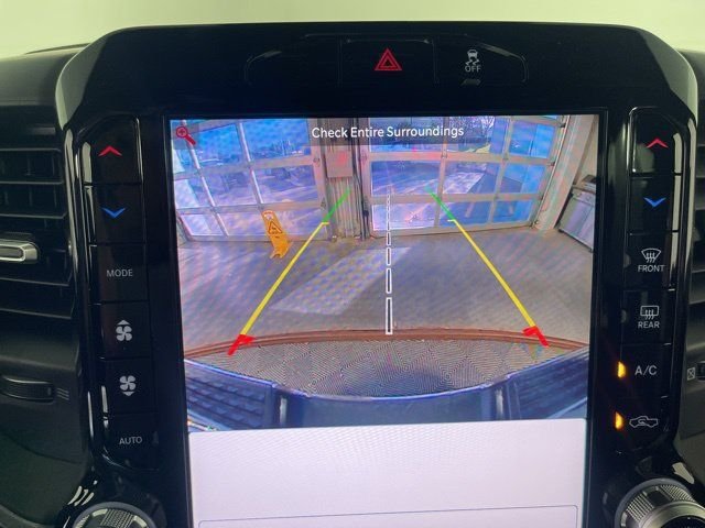 2025 RAM 2500 Tradesman - Photo 16