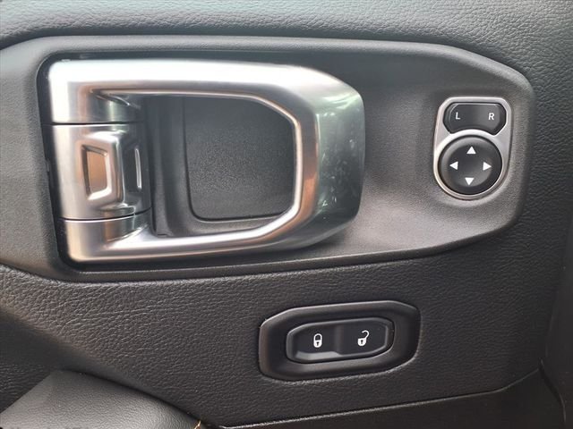 2026 Jeep Wrangler 4-Door Sahara - Photo 25