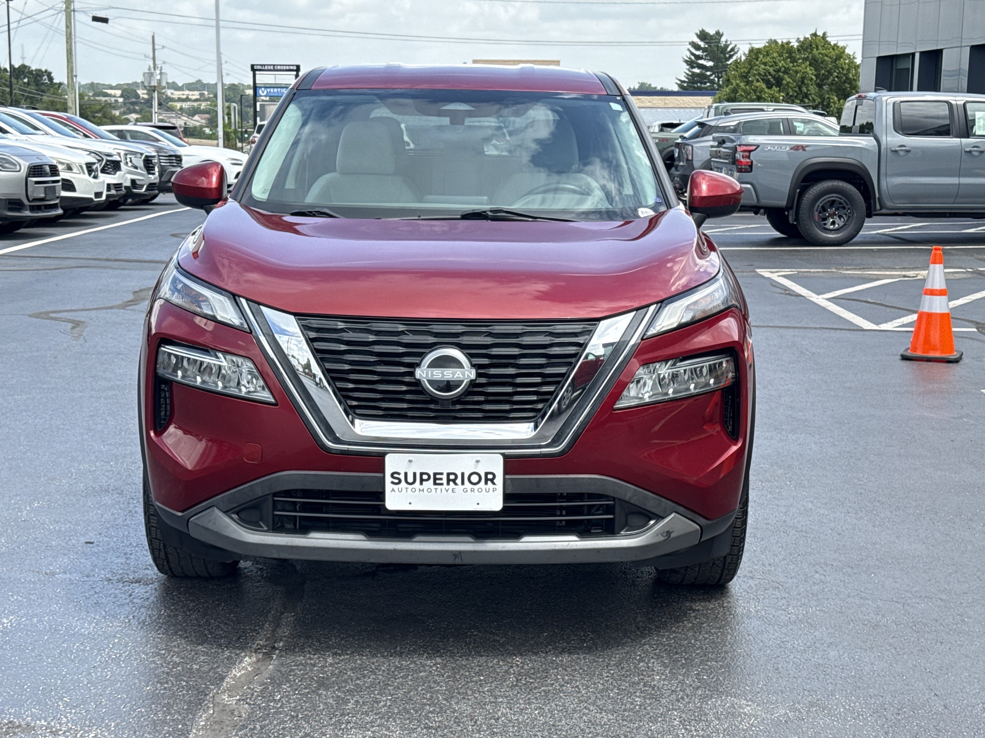 Used 2023 Scarlet Ember Tintcoat Nissan SV image 12