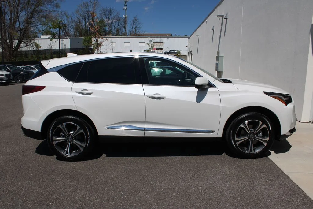 New 2026 Platinum White Pearl Acura Technology Package image 30