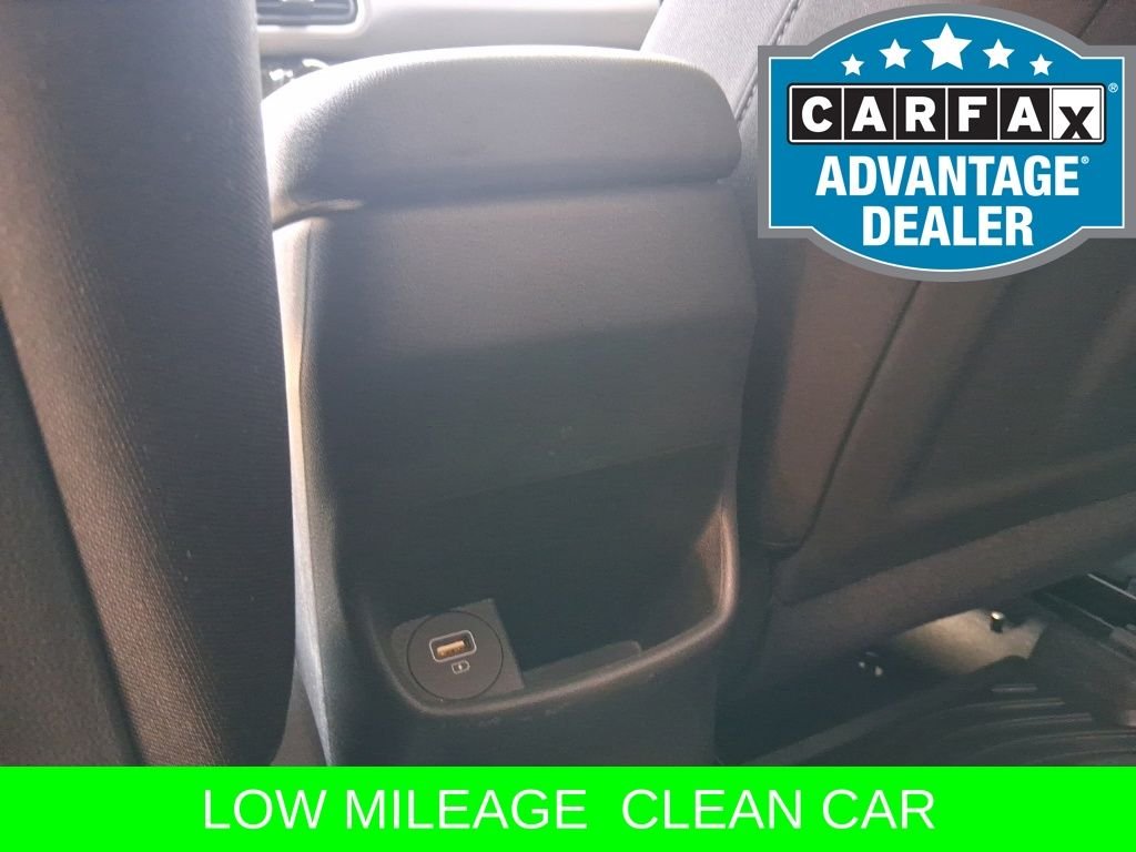 Used 2023 Gray Hyundai SEL image 17