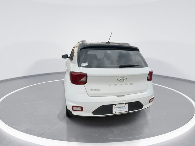 Used 2023 White Hyundai Limited image 7
