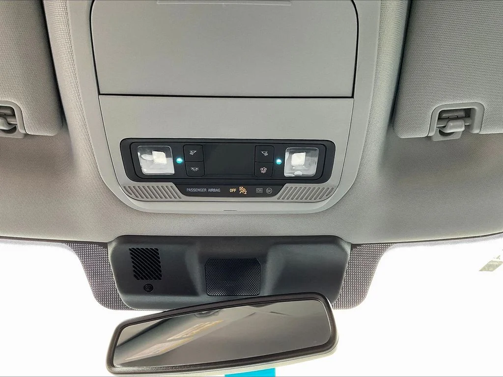 Certified Used 2021 Velocity Blue Metallic Ford XLT image 18