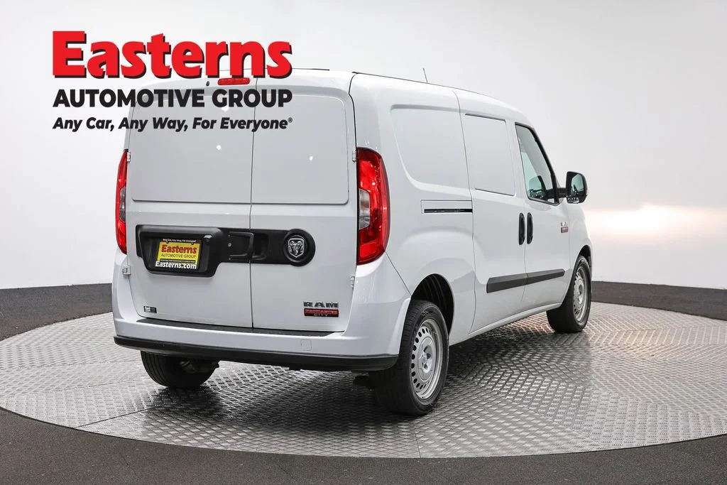 Used 2022 White Ram Base image 5
