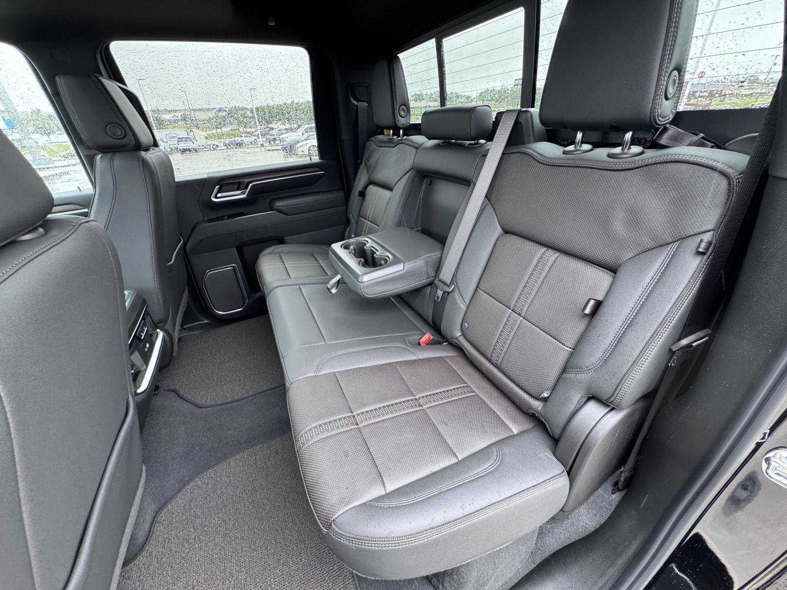 2026 Chevrolet Silverado 2500 HD High Country - Photo 39