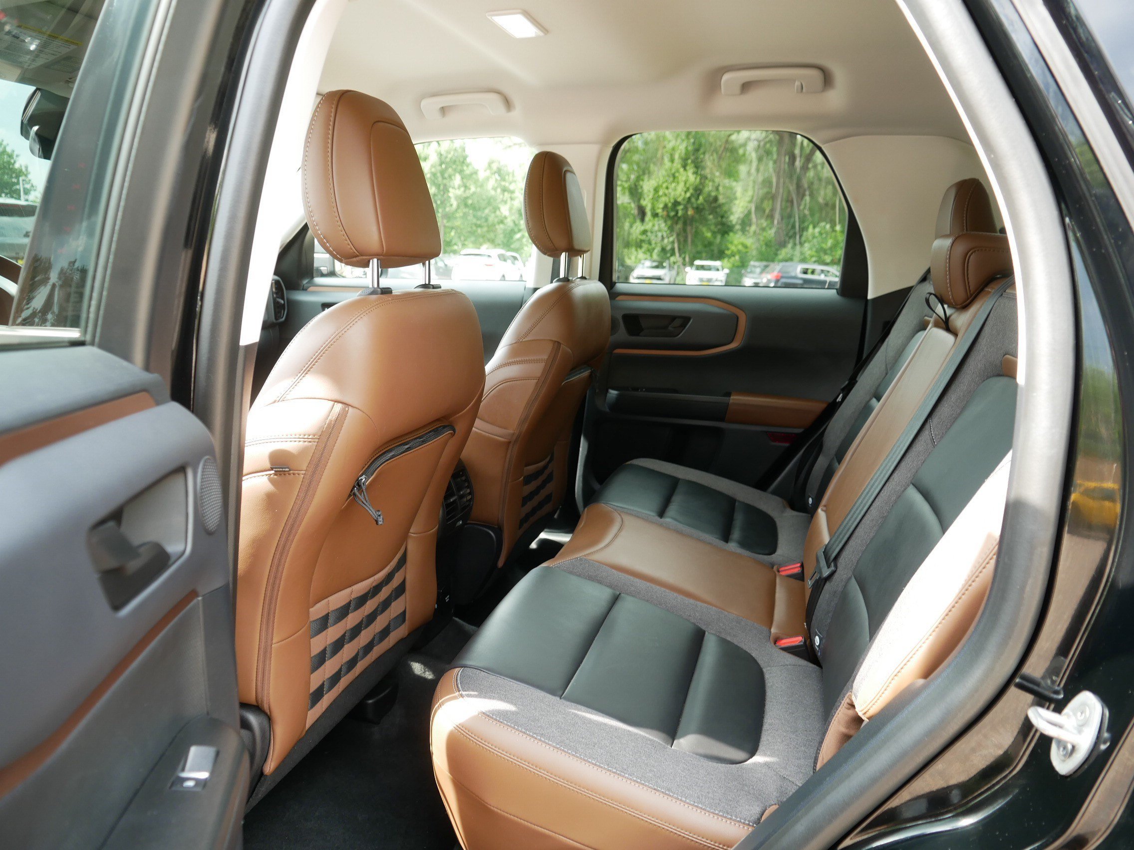 Used 2022 Shadow Black Ford Outer Banks image 35