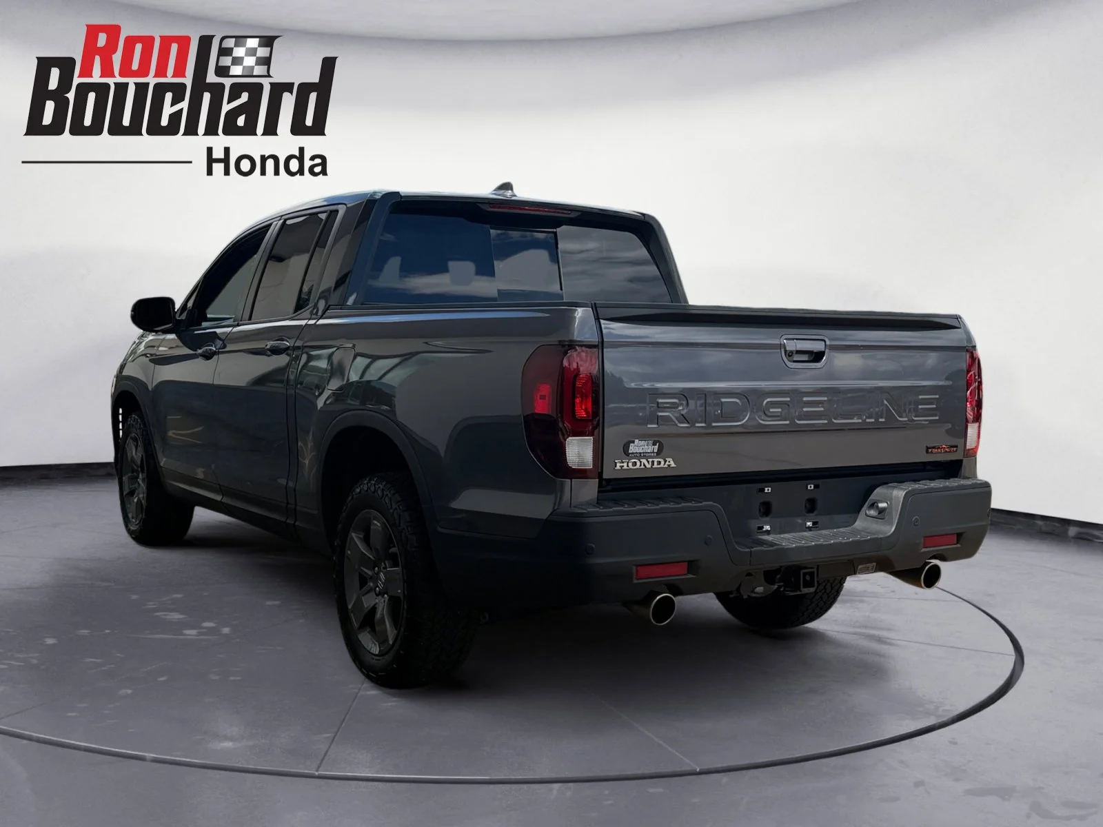 Certified Used 2025 Modern Steel Metallic Honda TrailSport image 4