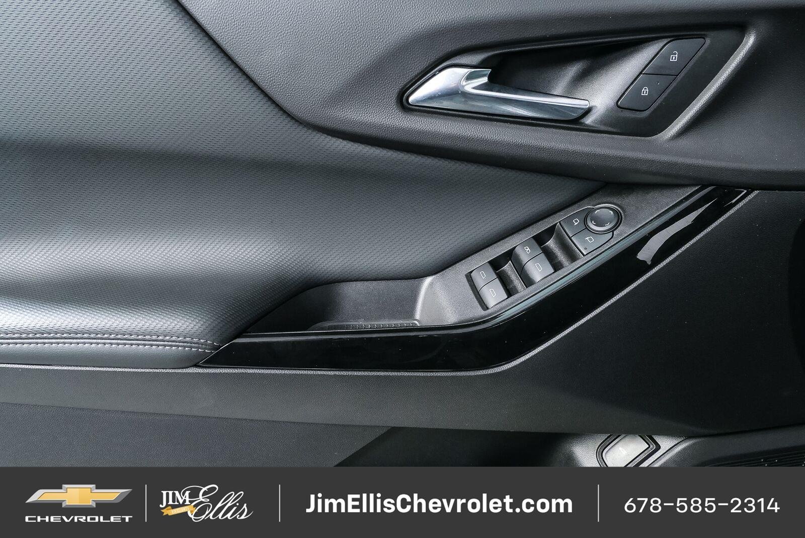 Certified Used 2025 Sterling Gray Metallic Chevrolet LT image 7