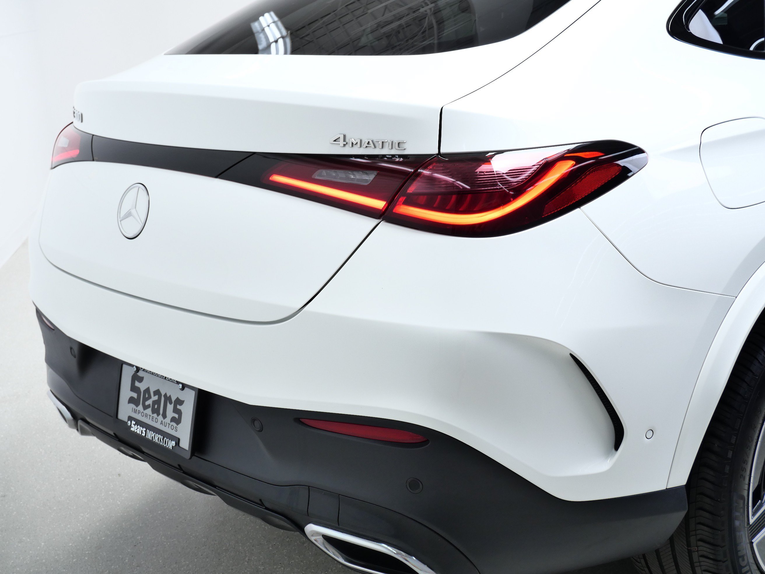 Used 2024 Polar White Mercedes-Benz GLC 300 image 5