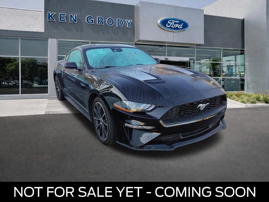 2022 Ford Mustang EcoBoost