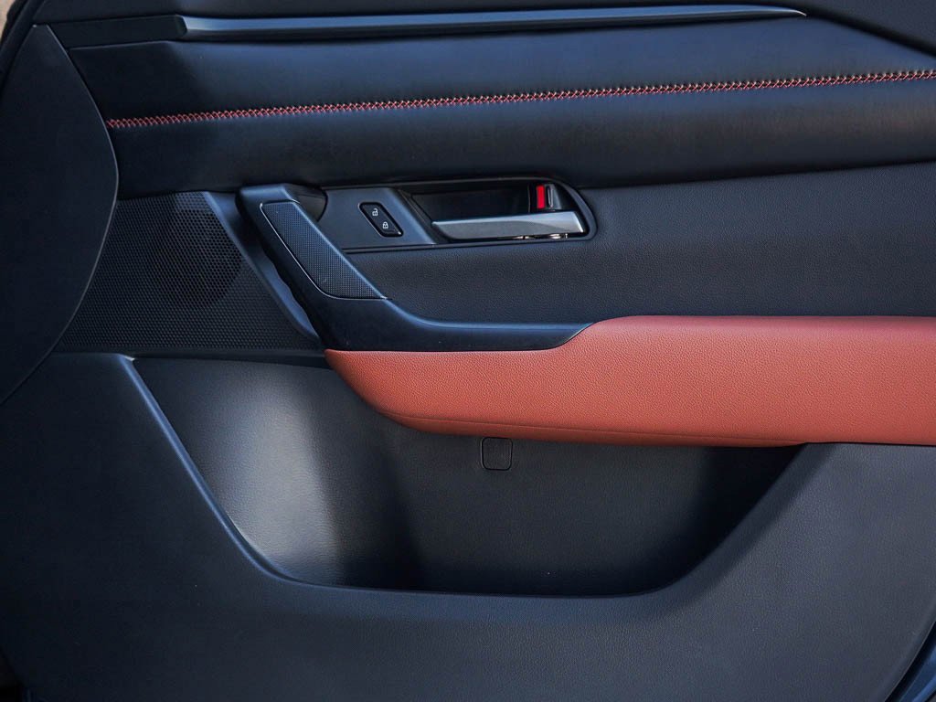2026 Mazda CX-50 Turbo - Photo 10