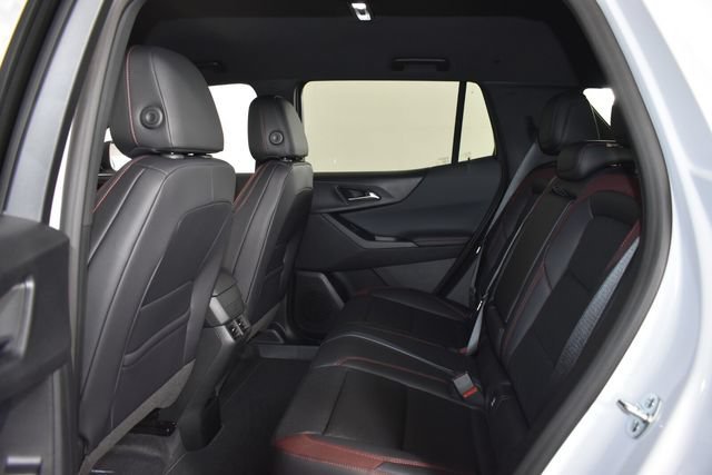 2027 Chevrolet Equinox RS - Photo 24