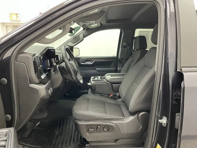 2023 Chevrolet Silverado 1500 RST - Photo 8