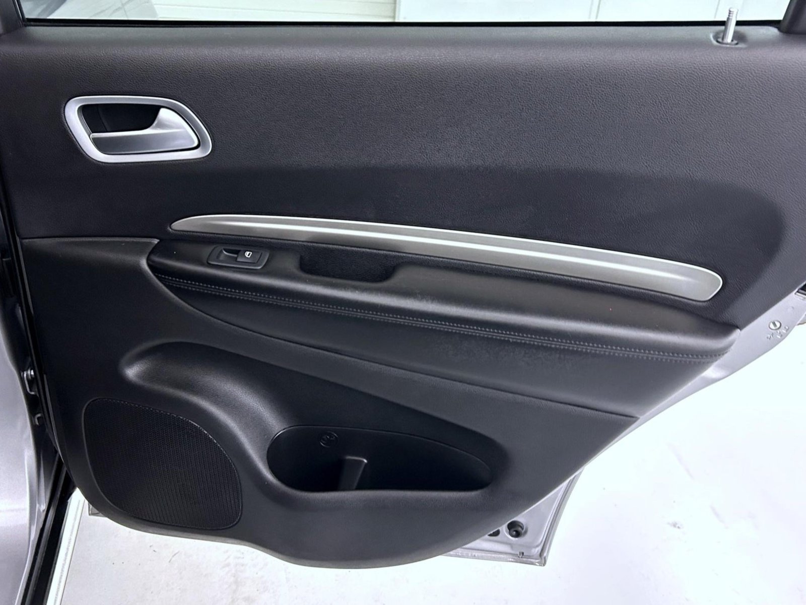 Used 2020 Silver Dodge SXT Plus image 17