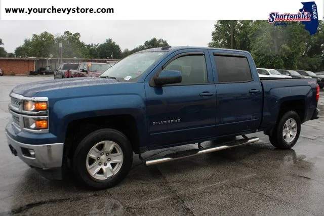 Used 2015 Blue Chevrolet LT image 2