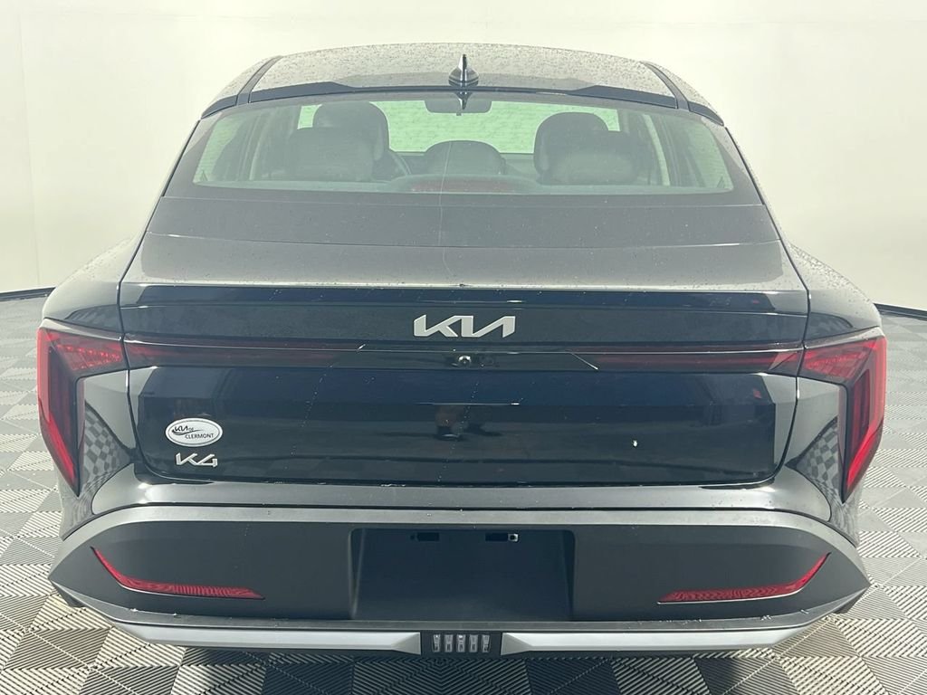 New 2026 Aurora Black Pearl Kia LXS image 4