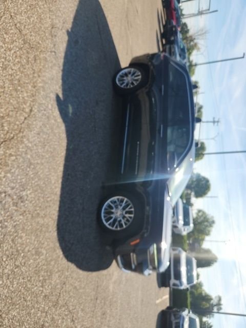 Used 2024 Black Jeep Summit image 19
