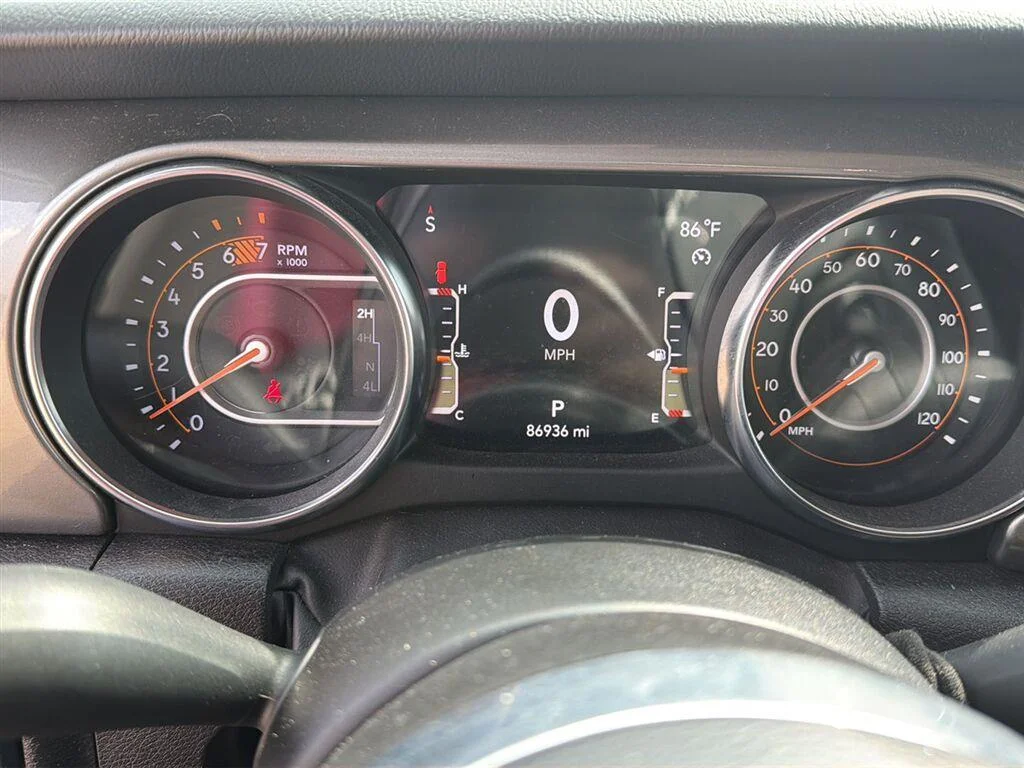 1C4HJXENXPW600674
