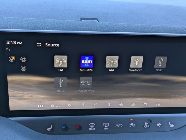 New 2026 Boulder Gray Pearl / Super Black Two-tone Nissan Platinum+ image 14