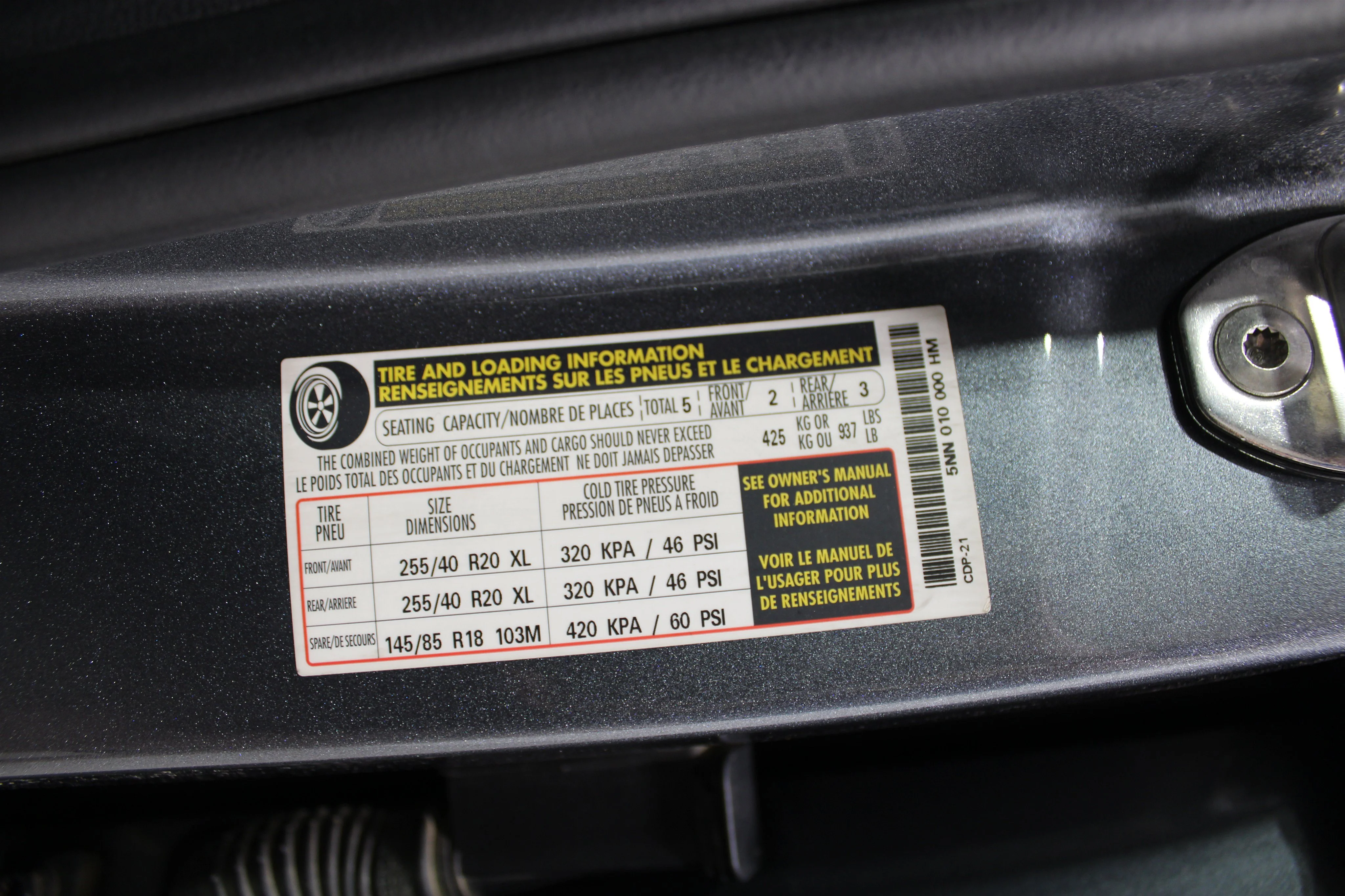 Used 2022 Gray Volkswagen SEL R-Line image 36