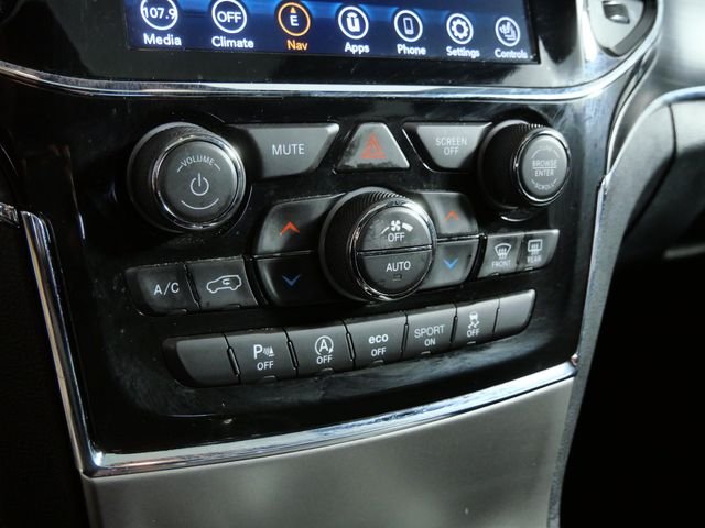 Certified Used 2021 White Jeep Limited image 21