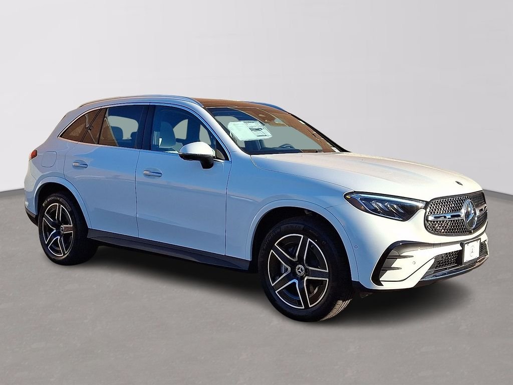 Used 2026 Polar White Mercedes-Benz GLC 300 image 2