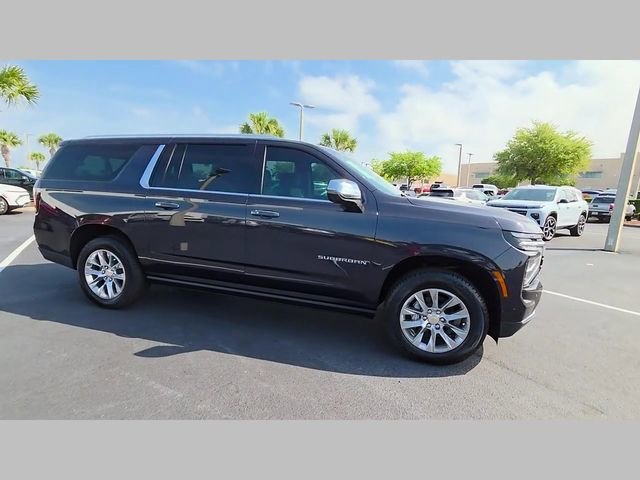 2025 Chevrolet Suburban Premier - Photo 29
