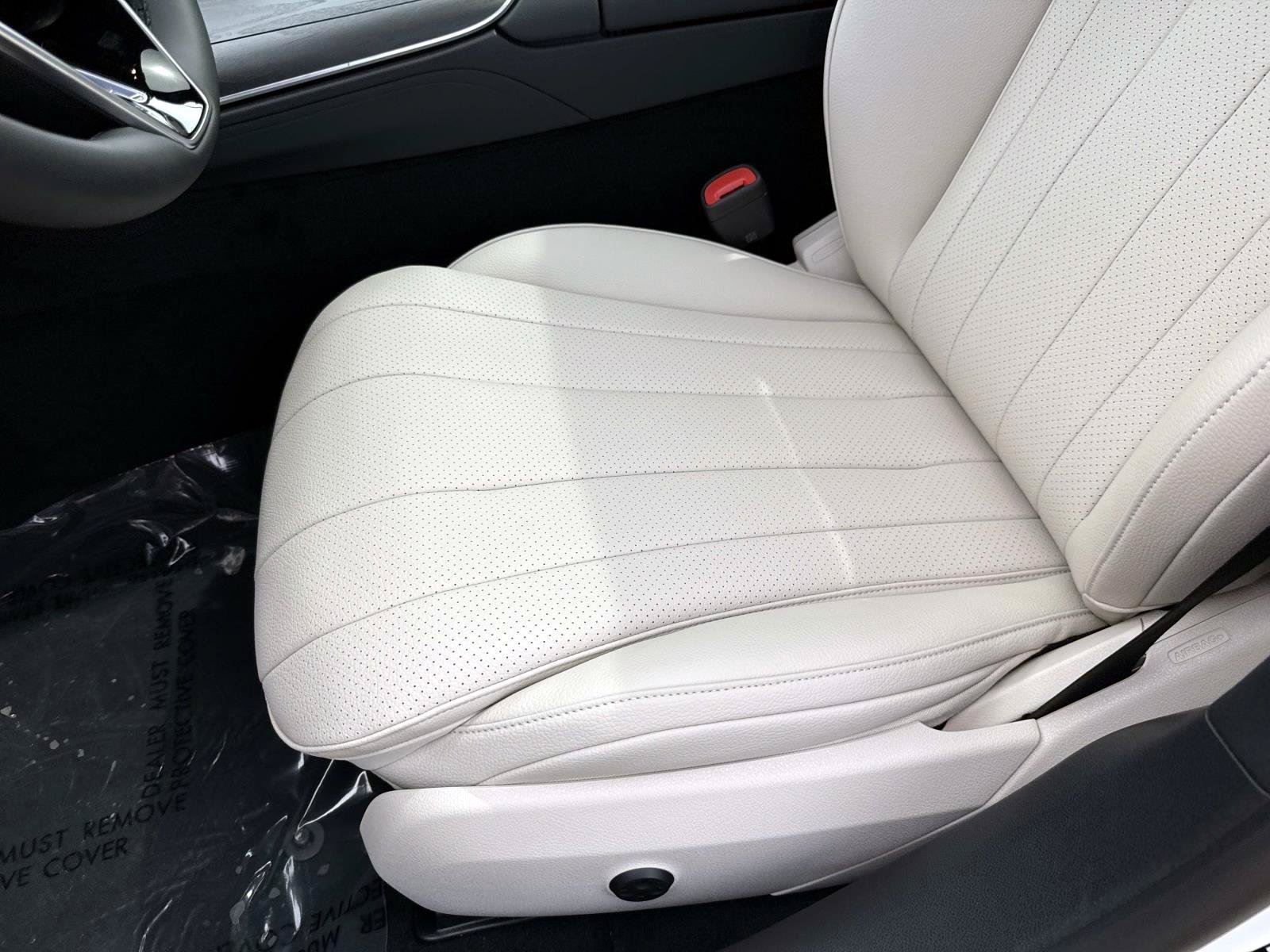 New 2026 Polar White Mercedes-Benz E 350 RWD Sedan image 20