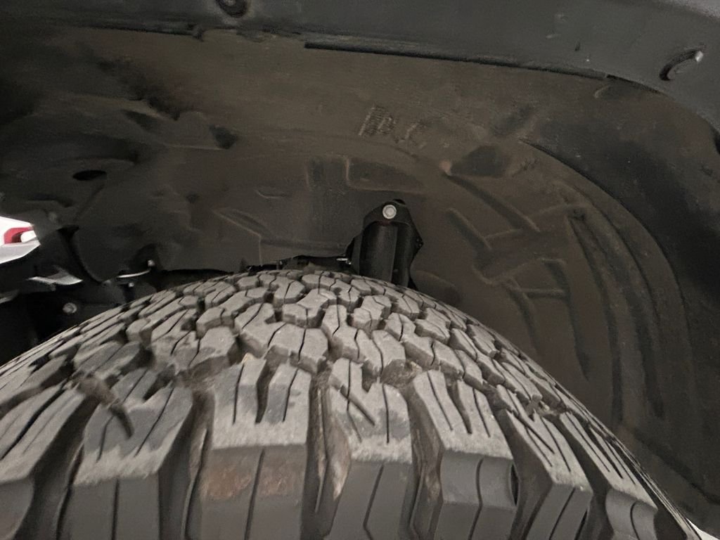 Used 2023 Gray Jeep Rubicon image 22