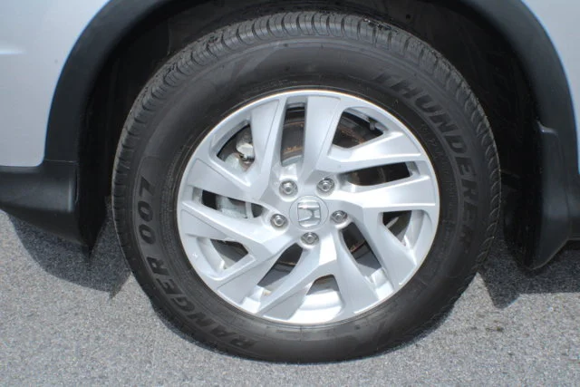 Used 2015 White Honda EX-L image 3