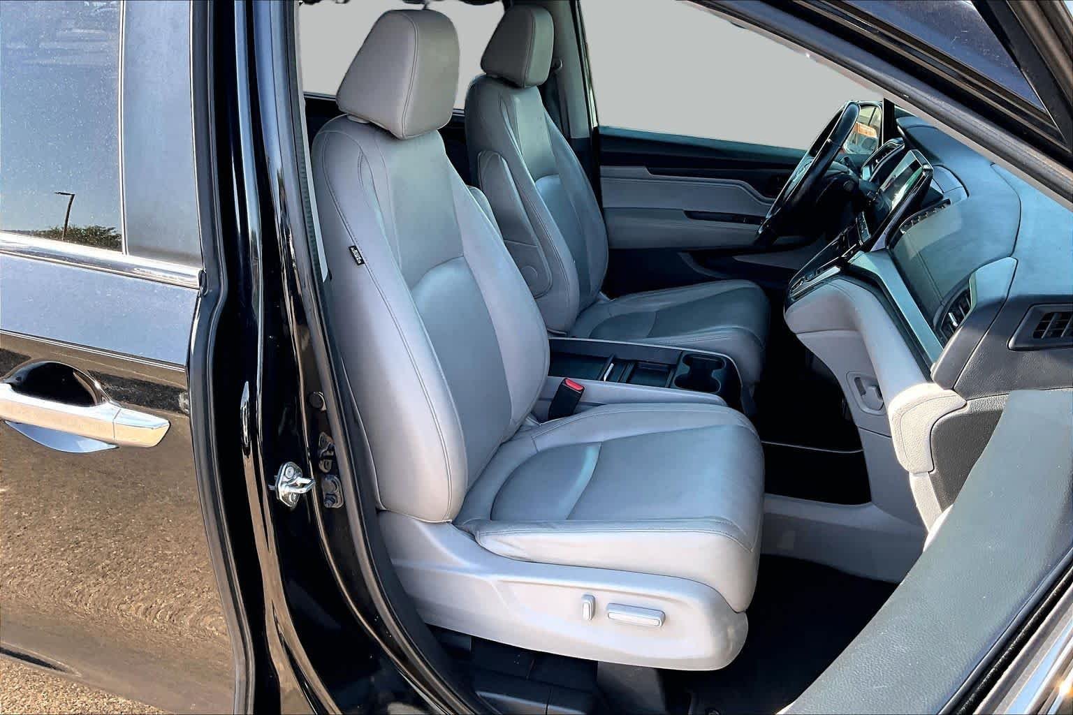Used 2018 BLACK Honda EX-L image 8