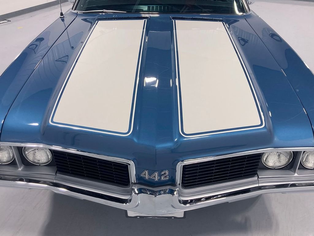 Used 1969  Oldsmobile  image 27
