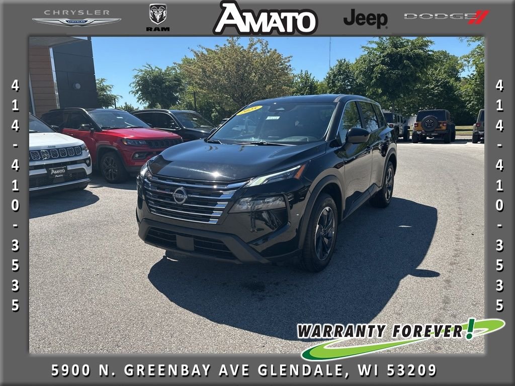 Used 2025 Black Nissan SV image 1