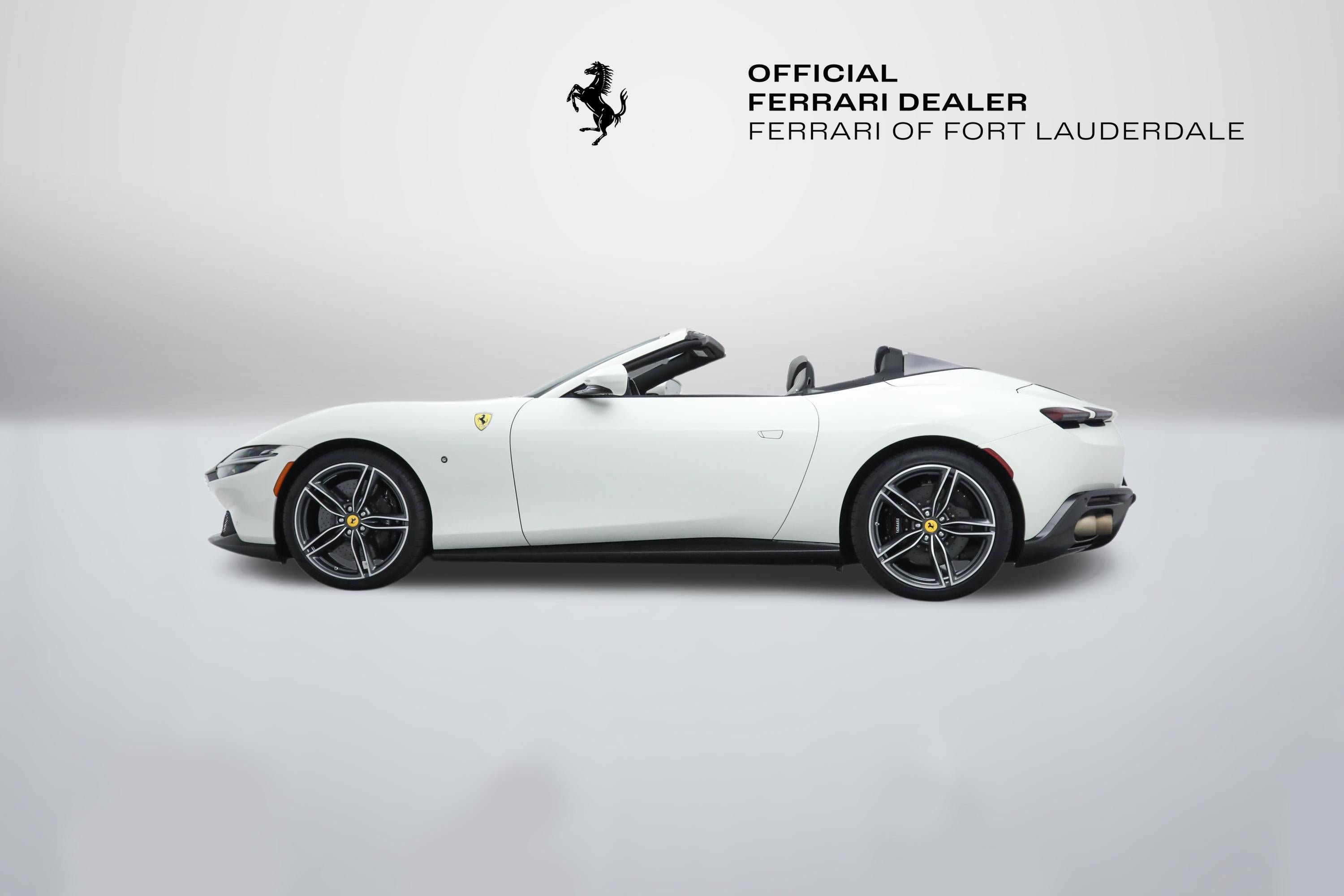 Certified Used 2024 Bianco Avus Ferrari  image 4