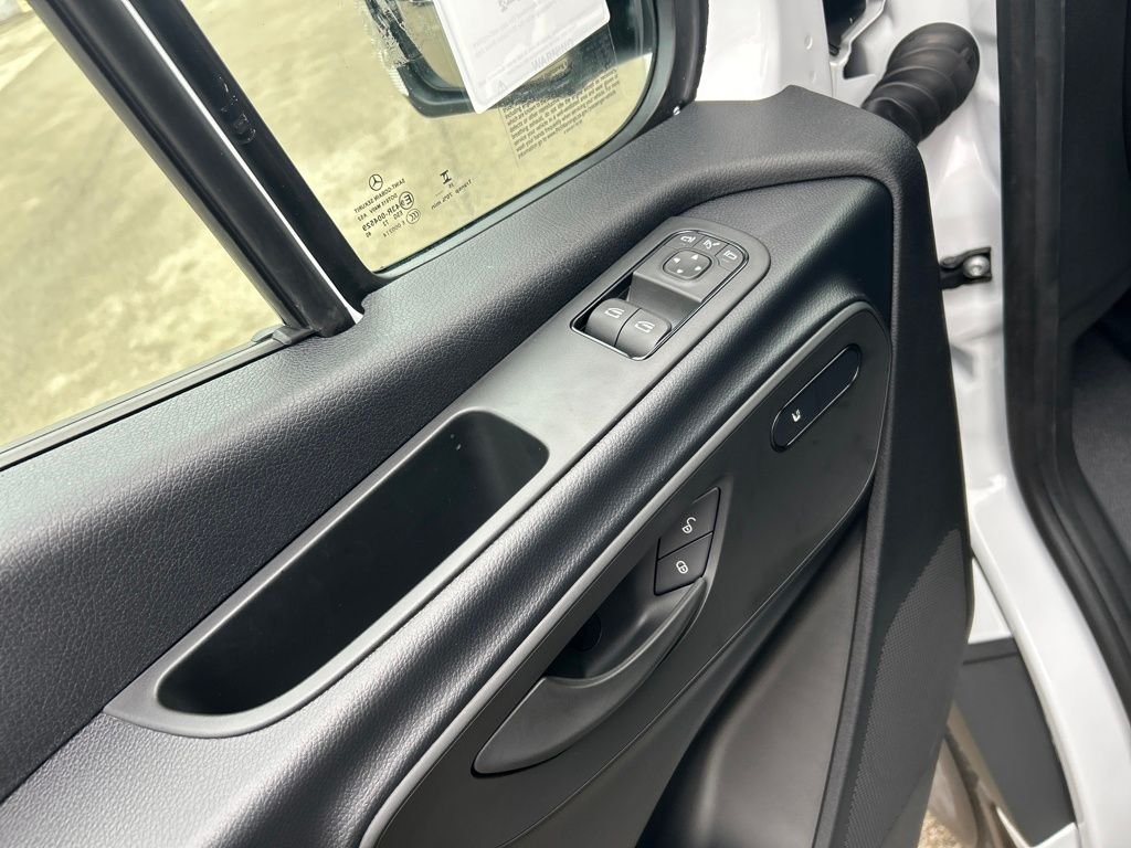 2026 Mercedes-Benz Sprinter Crew Van Base - Photo 11