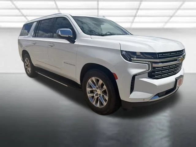Used 2022 Summit White Chevrolet Premier image 2
