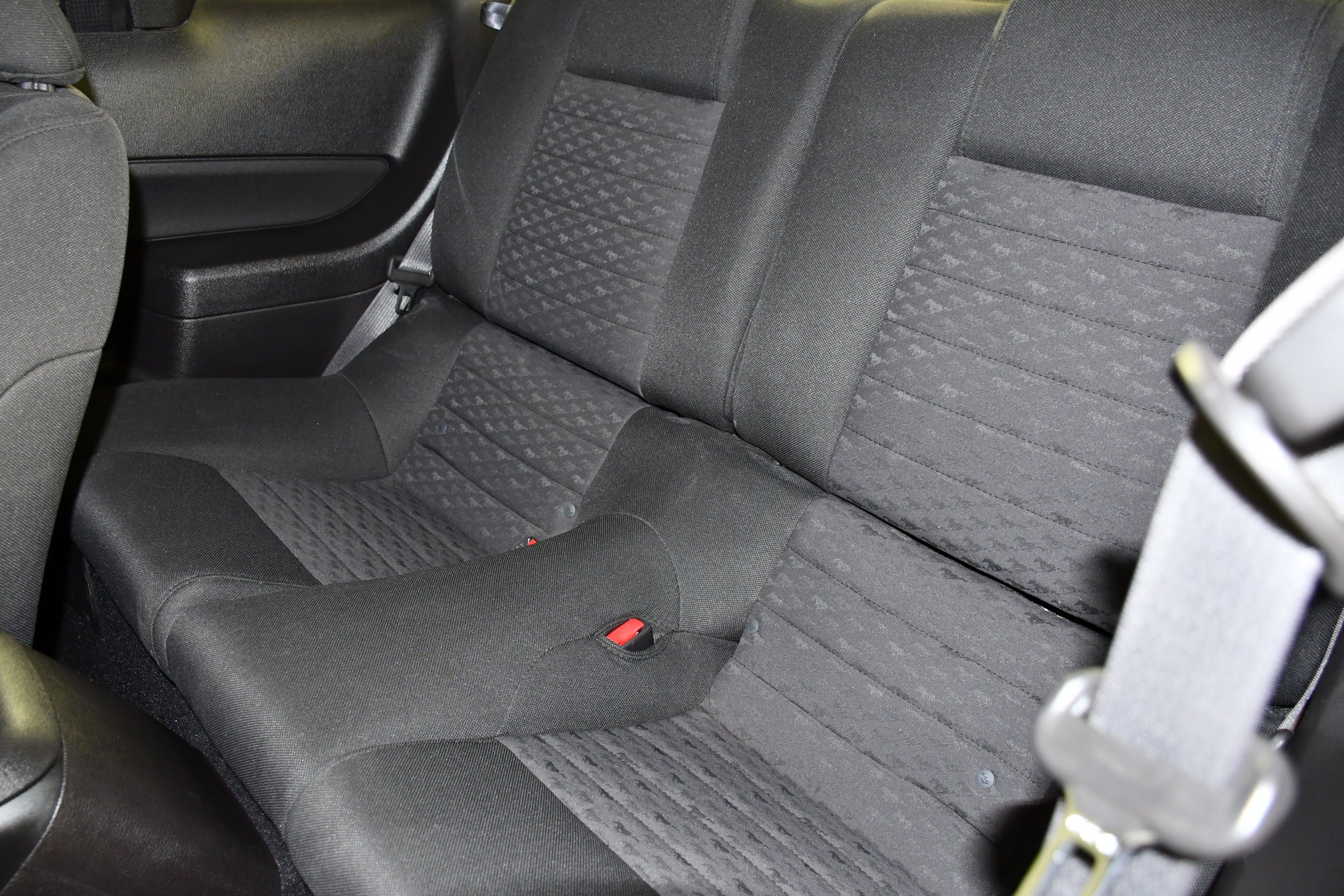Used 2008 Black Ford GT Deluxe image 34