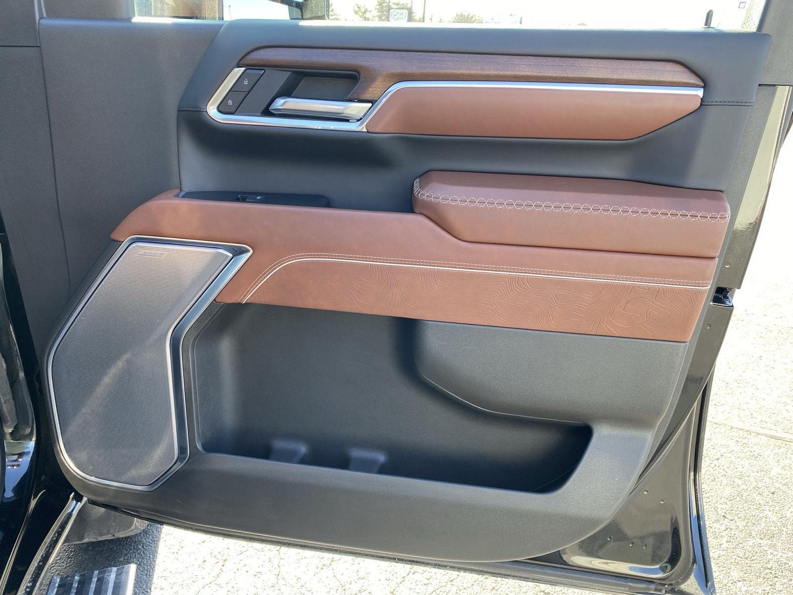2025 GMC Sierra 2500HD Denali Ultimate - Photo 41
