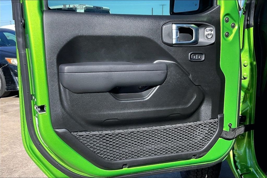 New 2026 Jeep Wrangler Sport S 2D Sport Utility